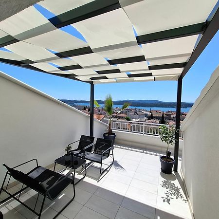 Carla Panorama Apartment Шибеник Экстерьер фото