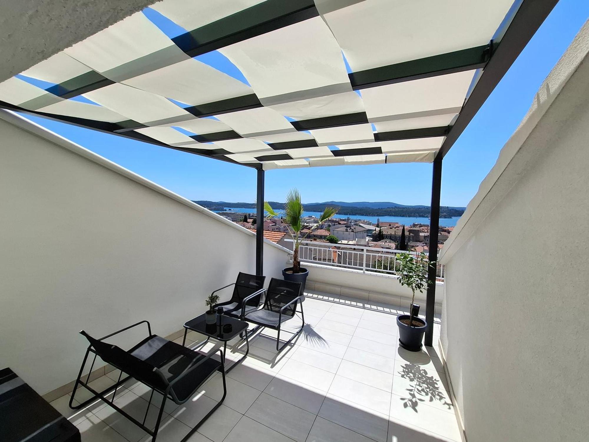 Carla Panorama Apartment Шибеник Экстерьер фото